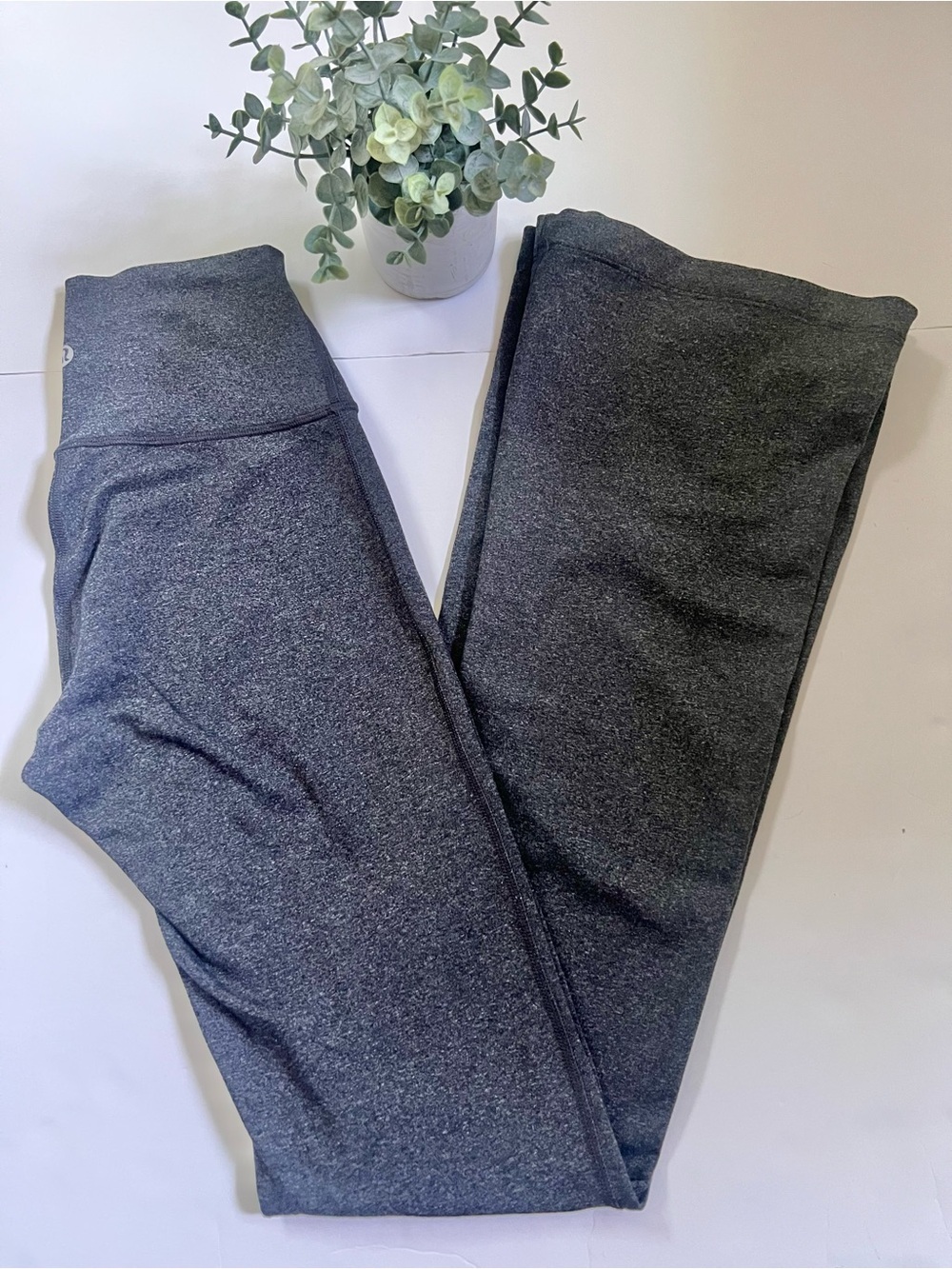 Lululemon Throw Back Pant Tall  Heathered Black Size 4